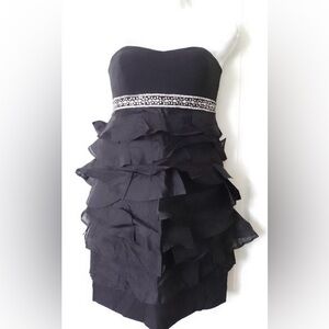 Nicole Miller Black Strapless Layered Cocktail Dress